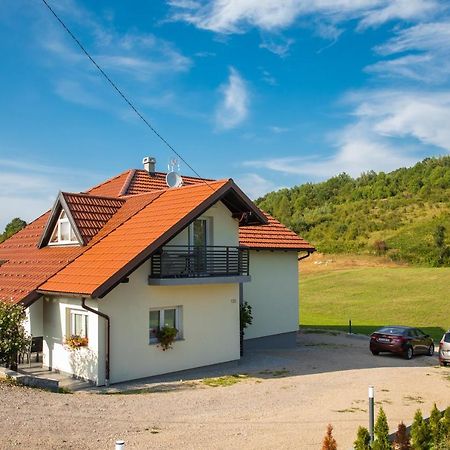 Apartmani Leptir Раковица Экстерьер фото