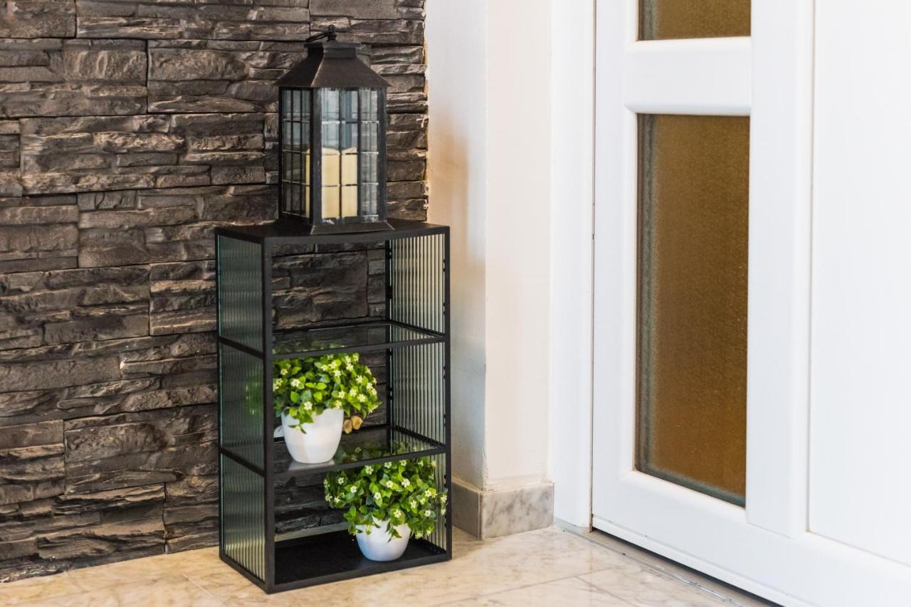 Apartmani Leptir Раковица Экстерьер фото